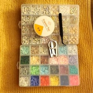 Beading/jewelry kit